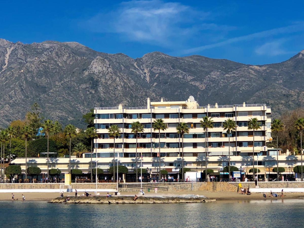 Apartment Front Apartment-1st Line Marbella