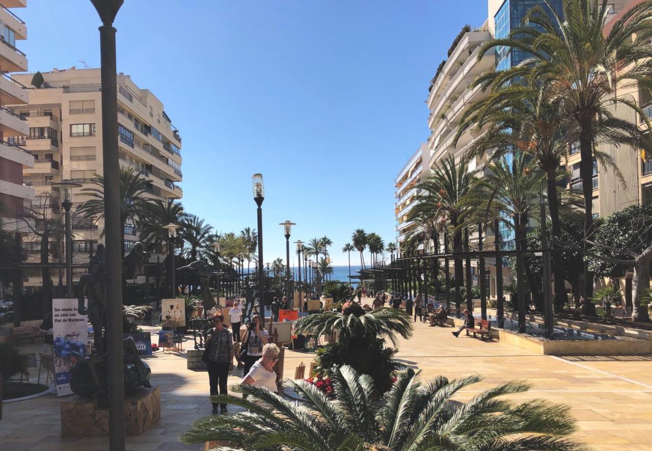 Front Apartment-1st Line Marbella
